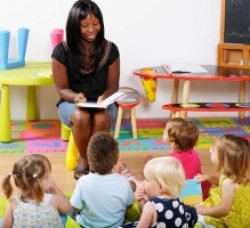 Pre-school reading 'boosts' life prospects