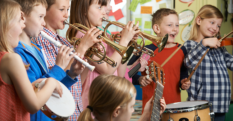 síndrome frecuentemente Volver a llamar The benefits of children learning music - Kumon UK