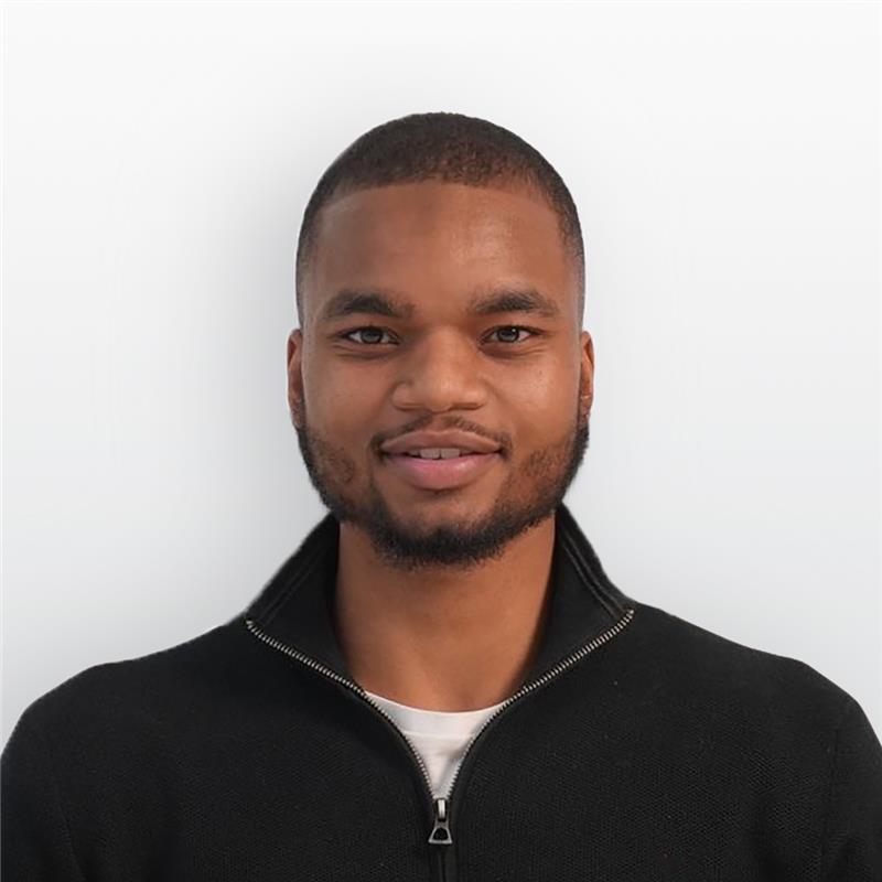 Demi Akinjide